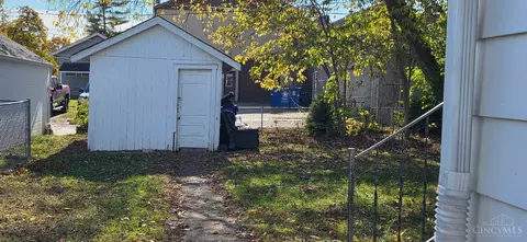 1027 Forest Ave, Hamilton, OH 45015 photo 3