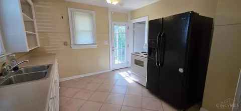 1027 Forest Ave, Hamilton, OH 45015 photo 9
