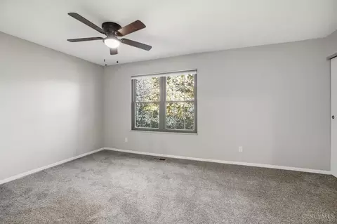 Bedroom - 1680 Devils Backbone Rd, Cincinnati, OH 45233 photo 2 of 4
