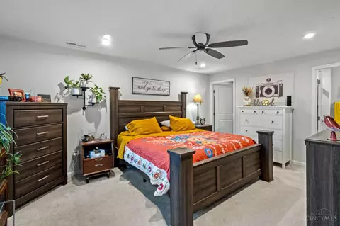 Bedroom - 9625 Forest Hill Dr, Harrison, OH 45030 photo 4 of 5