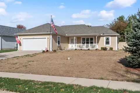 1247 Peggy Ln, Wilmington, OH 45177