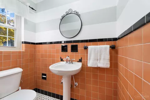 Bath - 6501 Ridge Ave, Cincinnati, OH 45213 photo 1 of 3