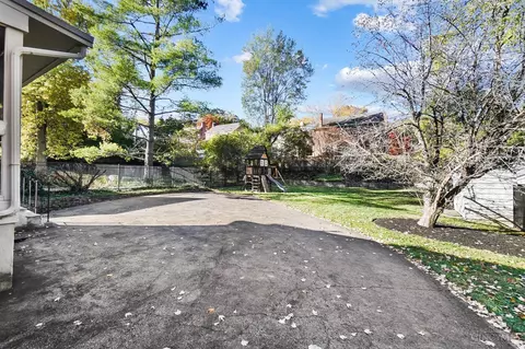 Exterior - 6501 Ridge Ave, Cincinnati, OH 45213 photo 6 of 8