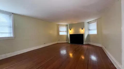 Living - 2304 Upland Pl, Cincinnati, OH 45206 photo 4 of 5