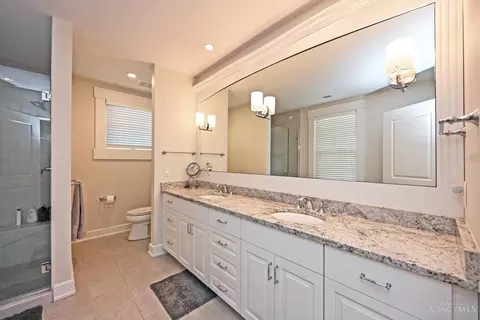 Bath - 6901 Murray Ave, Mariemont, OH 45227 photo 1 of 5