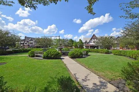 Exterior - 6901 Murray Ave, Mariemont, OH 45227 photo 14 of 14