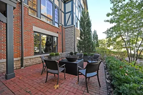 Exterior - 6901 Murray Ave, Mariemont, OH 45227 photo 6 of 14