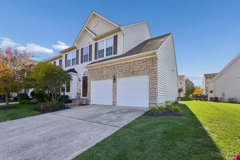 7411 Victoria Falls Ave, Maineville, OH 45039