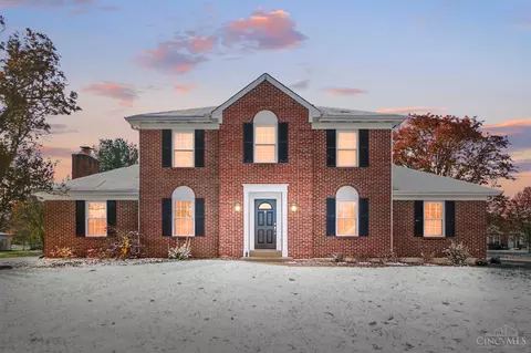 6060 Loganberry Ct, Liberty Twp, OH 45011