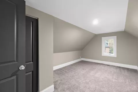 Bedroom - 1545 Pullan Ave, Cincinnati, OH 45223 photo 8 of 10