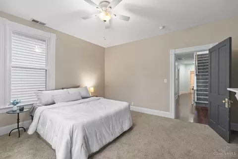Bedroom - 1545 Pullan Ave, Cincinnati, OH 45223 photo 6 of 10