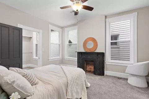 Bedroom - 1545 Pullan Ave, Cincinnati, OH 45223 photo 1 of 10