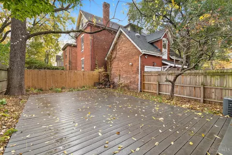 Exterior - 1545 Pullan Ave, Cincinnati, OH 45223 photo 2 of 4