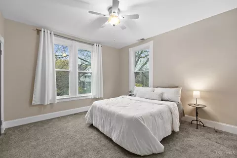 Bedroom - 1545 Pullan Ave, Cincinnati, OH 45223 photo 5 of 10