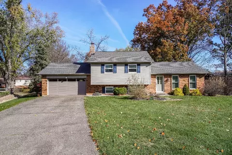 7460 Princess Ct, West Chester, OH 45069