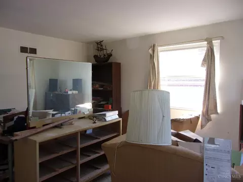 9496 Reading Rd, Reading, OH 45215 photo 17