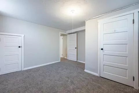 Bedroom - 1422 Beaverton Ave, Cincinnati, OH 45237 photo 4 of 4