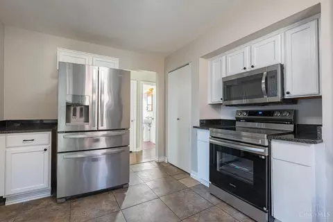 Kitchen - 1422 Beaverton Ave, Cincinnati, OH 45237 photo 3 of 3