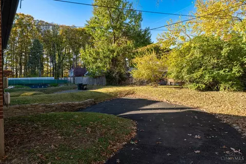 Exterior - 1422 Beaverton Ave, Cincinnati, OH 45237 photo 4 of 6