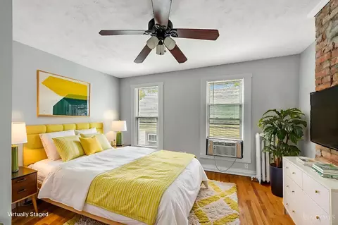 Bedroom - 3660 Monteith Ave, Cincinnati, OH 45208 photo 2 of 4