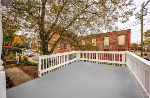 Exterior - 3660 Monteith Ave, Cincinnati, OH 45208 photo 3 of 7