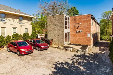 2842 Montana Ave, Cincinnati, OH 45211