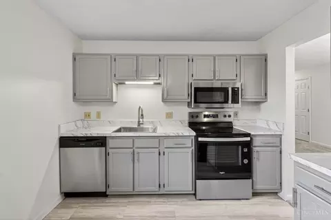 3302 N Bend Rd, Cincinnati, OH 45239 photo 11