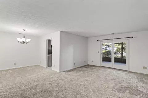 3302 N Bend Rd, Cincinnati, OH 45239 photo 5