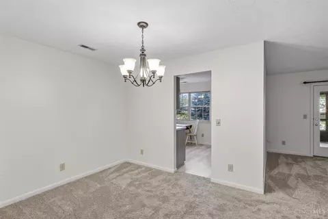 3302 N Bend Rd, Cincinnati, OH 45239 photo 40