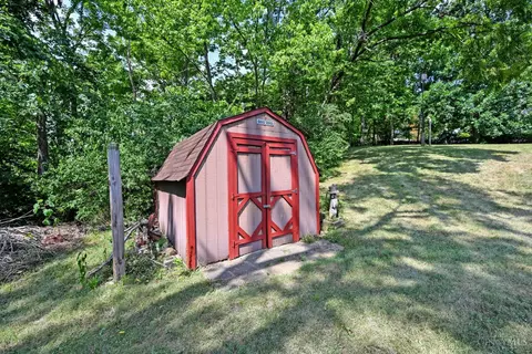 7714 Forest Rd, Cincinnati, OH 45255 photo 9
