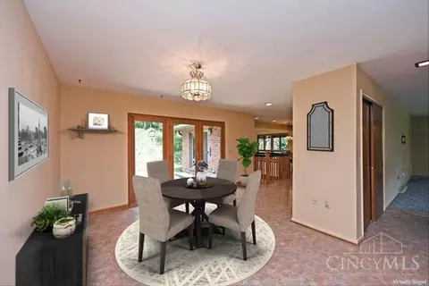 7714 Forest Rd, Cincinnati, OH 45255 photo 13
