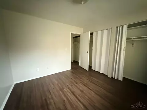 Bedroom - 3553 Van Antwerp Pl, Cincinnati, OH 45229 photo 1 of 5