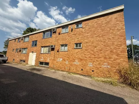 Exterior - 3553 Van Antwerp Pl, Cincinnati, OH 45229 photo 1 of 2