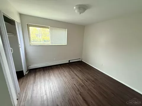 Bedroom - 3553 Van Antwerp Pl, Cincinnati, OH 45229 photo 2 of 5