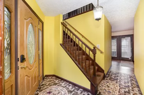 146 Overcliff Rd, Cincinnati, OH 45233 photo 4