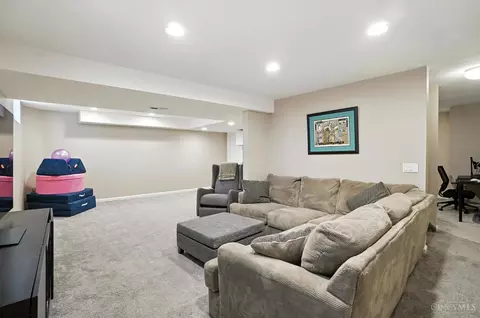 1684 Sanborn Dr, Reading, OH 45215 photo 33