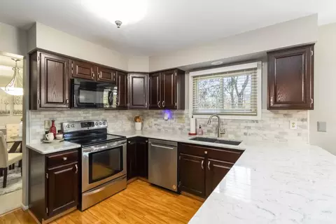 2471 Carriagegate Ln, Maineville, OH 45039 photo 11