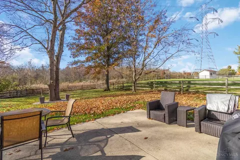 2471 Carriagegate Ln, Maineville, OH 45039 photo 30
