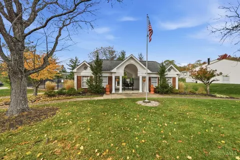 Exterior - 5649 Regimental Pl, Cincinnati, OH 45239 photo 4 of 6