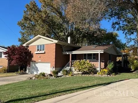 5699 Candlelite Ter, Cincinnati, OH 45238