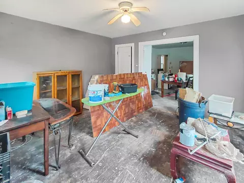 Living - 1440 Manss Ave, Cincinnati, OH 45205 photo 1 of 1