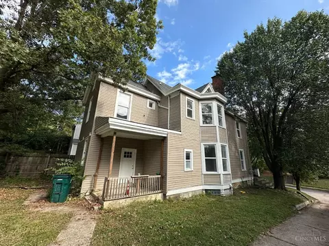 Exterior - 435 Purcell Ave, Cincinnati, OH 45205 photo 2 of 3