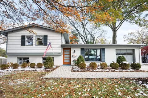 8690 Brittany Dr, Cincinnati, OH 45242