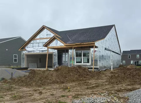 1219 Blue Spruce Ln, Wilmington, OH 45177