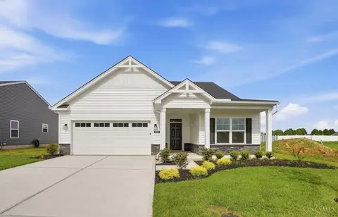 1219 Blue Spruce Ln, Wilmington, OH 45177