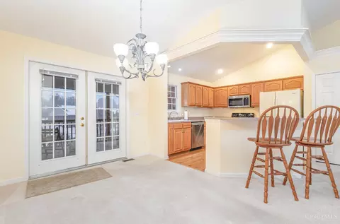 Dining - 5673 Samver Rd, Cincinnati, OH 45239 photo 2 of 2