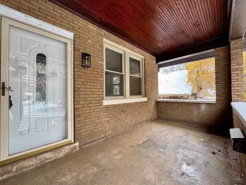 2942 Woodrow Ave, Cincinnati, OH 45211