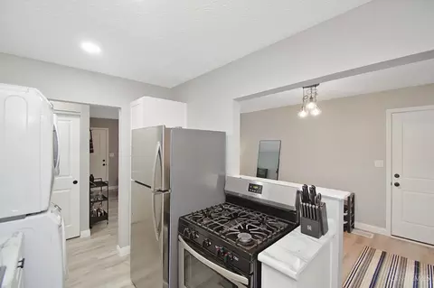 Kitchen - 8831 Daly Rd, Cincinnati, OH 45231 photo 2 of 2
