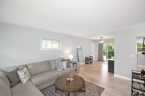 Living - 8831 Daly Rd, Cincinnati, OH 45231 photo 1 of 3