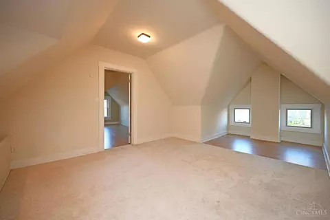 Bedroom - 1535 Pullan Ave, Cincinnati, OH 45223 photo 10 of 14